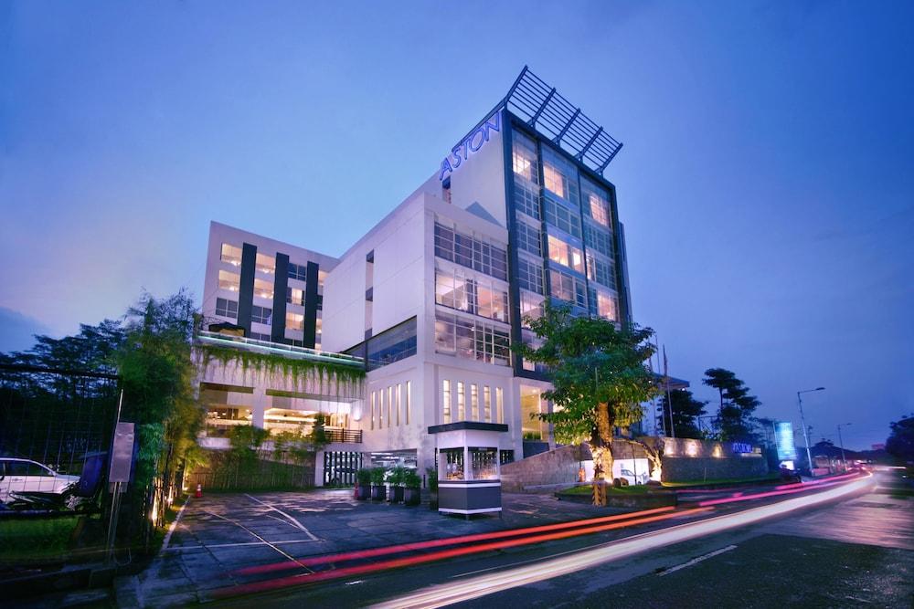 Aston Jember Hotel & Conference Center Exterior photo
